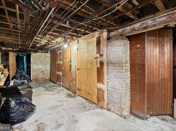 5911 Greene Street, Philadelphia PA 19144