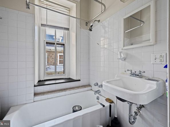 5911 Greene Street, Philadelphia PA 19144