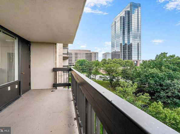 3701 S George Mason Drive 611N, Falls Church VA 22041