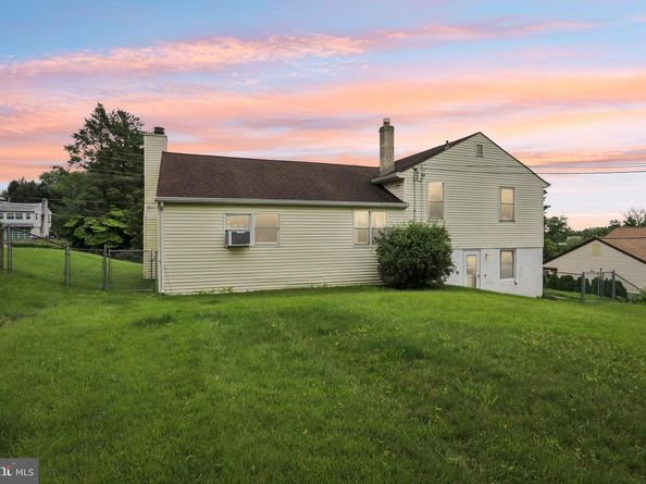 694 Davisville Road, Warminster PA 18974