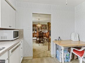 694 Davisville Road, Warminster PA 18974
