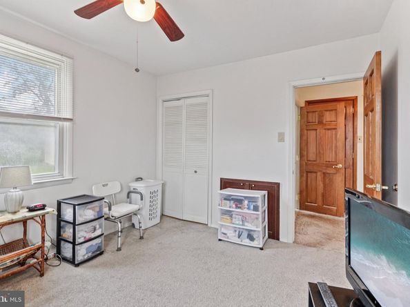 694 Davisville Road, Warminster PA 18974