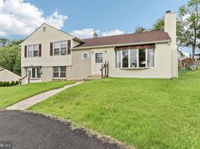 694 Davisville Road, Warminster PA 18974