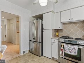 694 Davisville Road, Warminster PA 18974