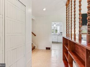 694 Davisville Road, Warminster PA 18974