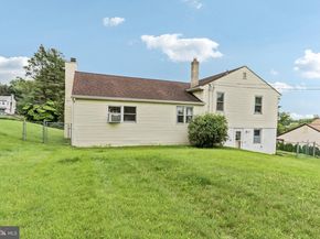 694 Davisville Road, Warminster PA 18974