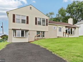 694 Davisville Road, Warminster PA 18974