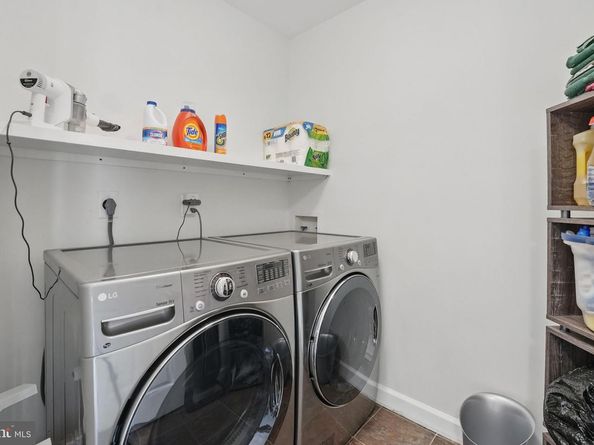 2119 21st Road N, Arlington VA 22201