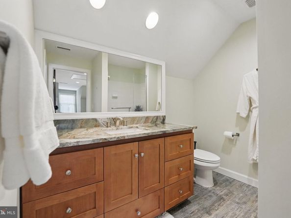 2119 21st Road N, Arlington VA 22201