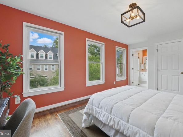 2119 21st Road N, Arlington VA 22201