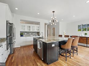 2119 21st Road N, Arlington VA 22201
