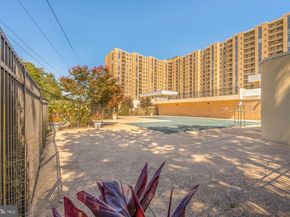 4500 S Four Mile Run Drive 304, Arlington VA 22204