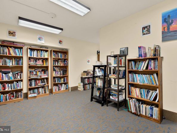 4500 S Four Mile Run Drive 304, Arlington VA 22204