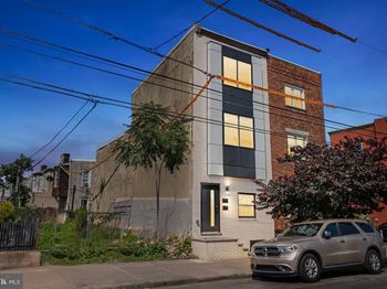 2030 E Tioga Street
