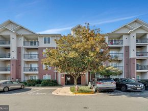 1580 Spring Gate Drive 4111, Mclean VA 22102