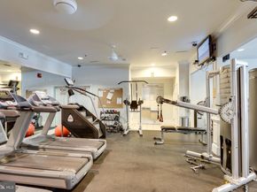 1580 Spring Gate Drive 4111, Mclean VA 22102