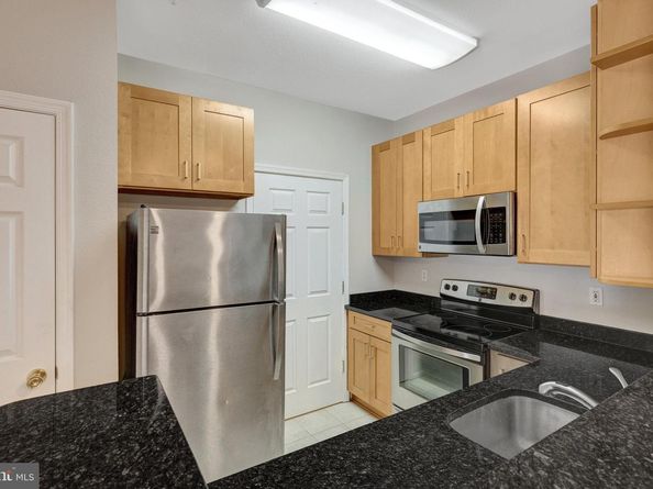 1580 Spring Gate Drive 4111, Mclean VA 22102