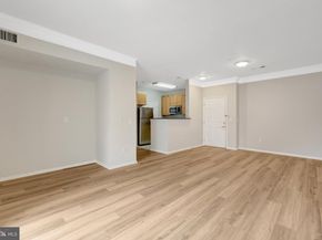 1580 Spring Gate Drive 4111, Mclean VA 22102