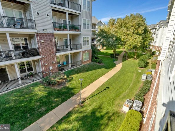 1580 Spring Gate Drive 4111, Mclean VA 22102
