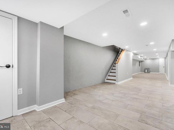 3535 N 24TH Street, Philadelphia PA 19140