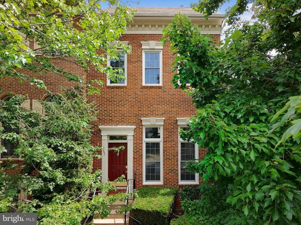 4663 Lambert Drive, Alexandria VA 22311