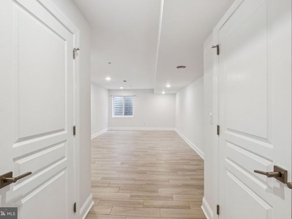 2529 W Oxford Street, Philadelphia PA 19121