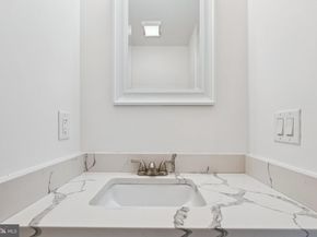 2529 W Oxford Street, Philadelphia PA 19121