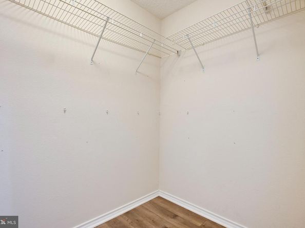 1543 Lincoln Way 301B, Mclean VA 22102