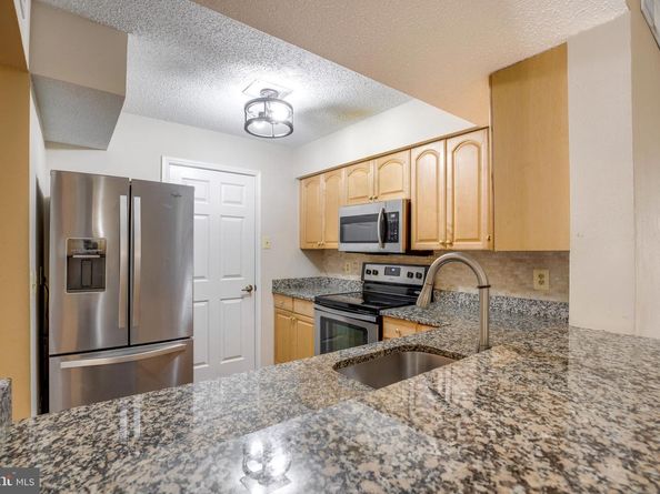 1543 Lincoln Way 301B, Mclean VA 22102