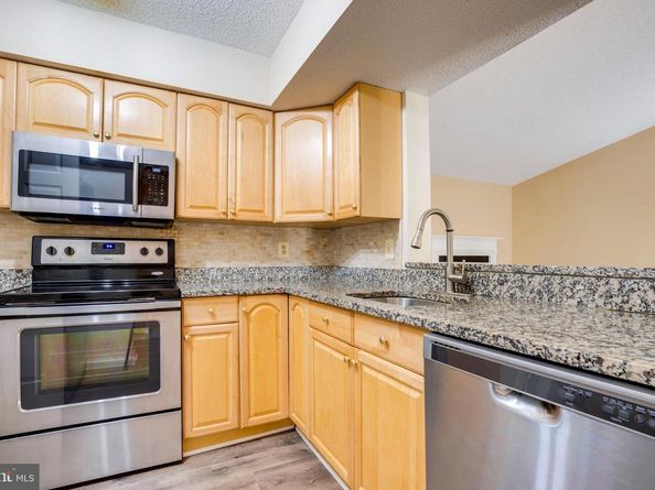 1543 Lincoln Way 301B, Mclean VA 22102