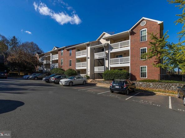 1543 Lincoln Way 301B, Mclean VA 22102