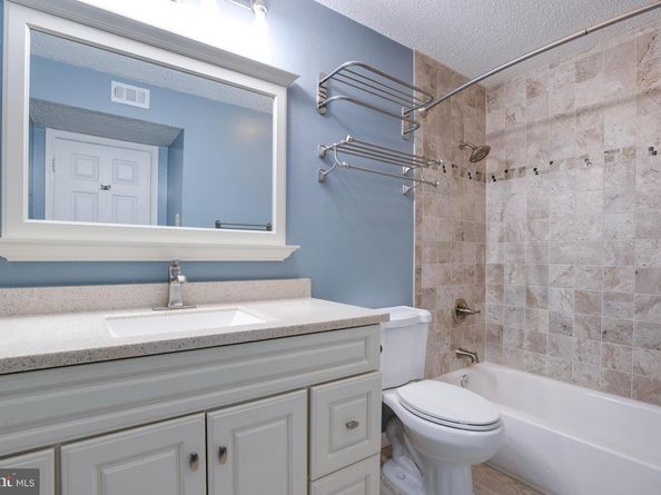 1543 Lincoln Way 301B, Mclean VA 22102