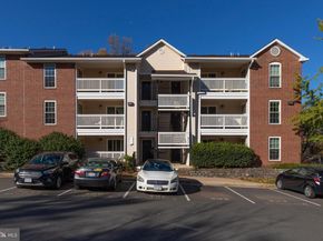 1543 Lincoln Way 301B, Mclean VA 22102