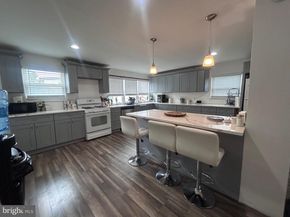 12614 Biscayne Drive, Philadelphia PA 19154