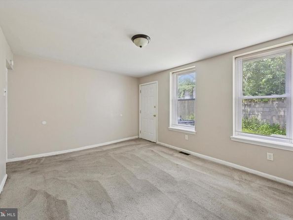 5303 Westminster Avenue, Philadelphia PA 19131