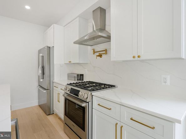 636 Edgewood Street NE B, Washington DC 20017
