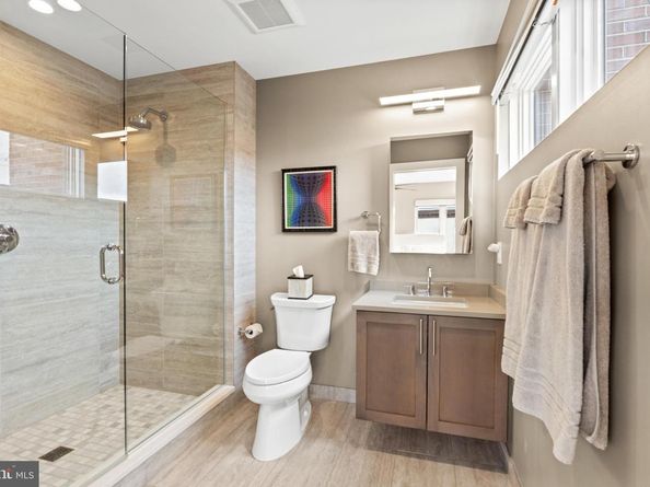 2147 Lombard Street, Philadelphia PA 19146