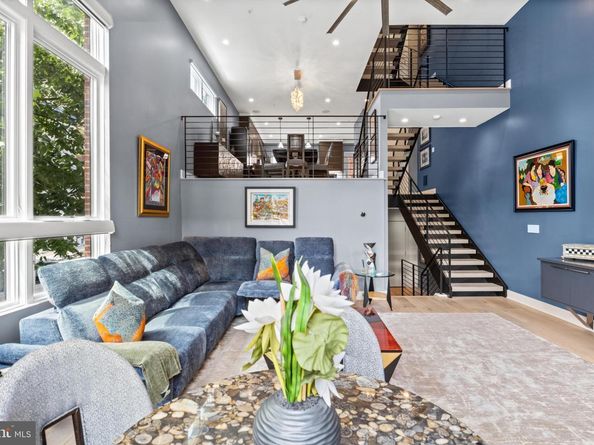 2147 Lombard Street, Philadelphia PA 19146