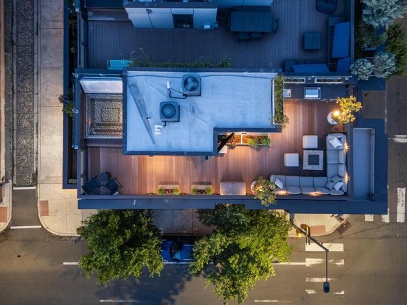 2147 Lombard Street, Philadelphia PA 19146