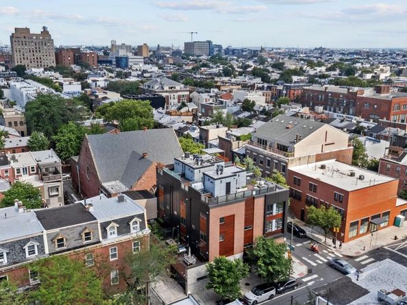 2147 Lombard Street, Philadelphia PA 19146