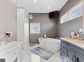 2147 Lombard Street, Philadelphia PA 19146