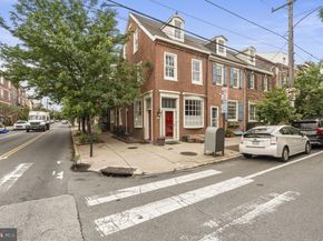 858 S Front Street, Philadelphia PA 19147