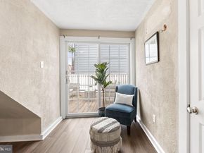 858 S Front Street, Philadelphia PA 19147
