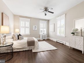858 S Front Street, Philadelphia PA 19147