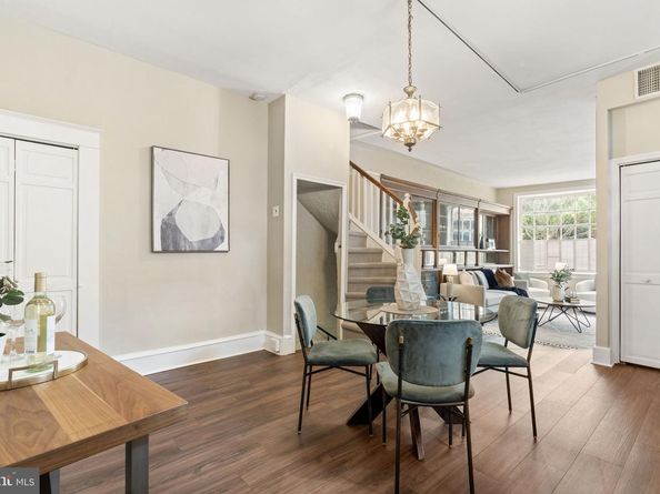 858 S Front Street, Philadelphia PA 19147