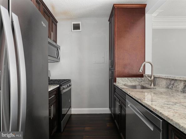4141 N Henderson Road N 809, Arlington VA 22203