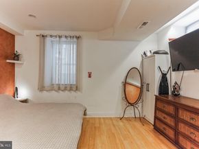801 N 16TH Street 1, Philadelphia PA 19130