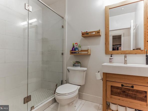 801 N 16TH Street 1, Philadelphia PA 19130
