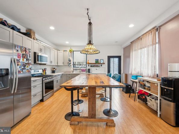 801 N 16TH Street 1, Philadelphia PA 19130