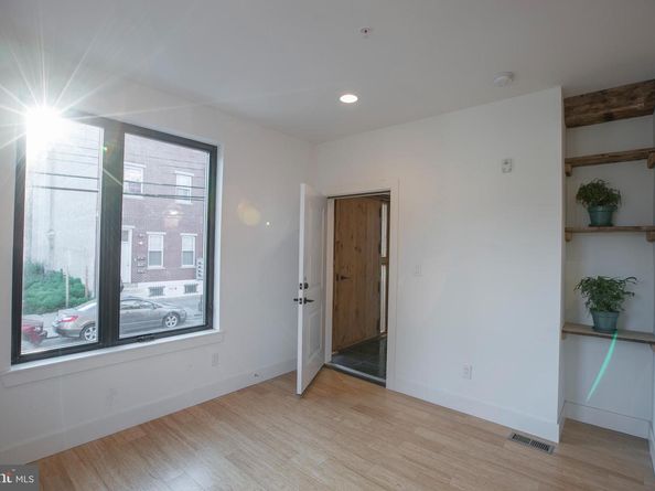 801 N 16TH Street 1, Philadelphia PA 19130